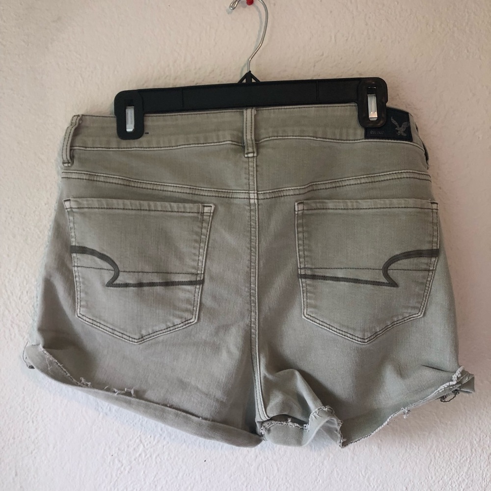 American eagle high waisted denim shorts size 12